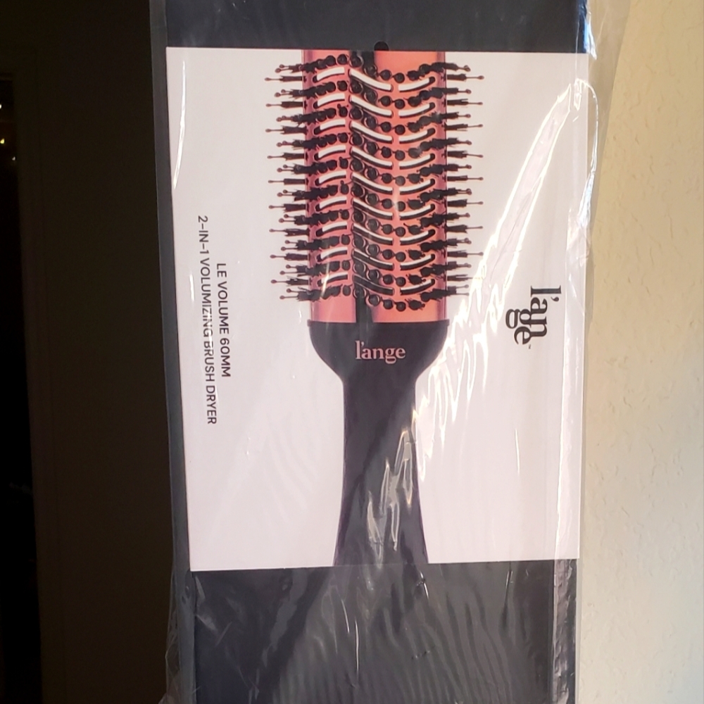 L'ange le volume brush dryer hair tool
